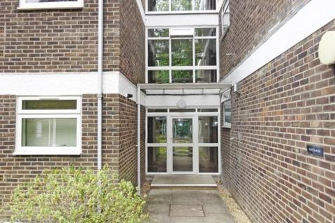 2 bedroom ground floor flat to rent, Leighton Lodge, Branksome Wood Road, Bournemouth, BH2