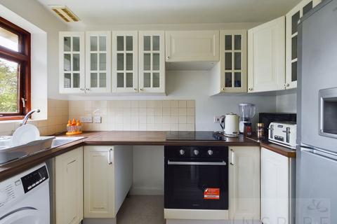 1 bedroom apartment to rent, Brighton Road, Crawley RH10