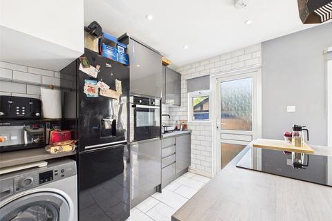 3 bedroom semi-detached house for sale, Carter Drive, Romford RM5