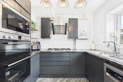 3 bedroom semi-detached house for sale, Warden Avenue, Romford RM5