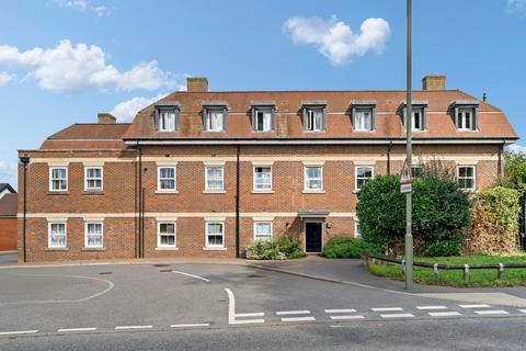 2 bedroom apartment to rent, Between Streets, Cobham, KT11