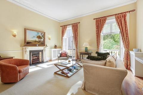 2 bedroom maisonette for sale, Warwick Square, London SW1V