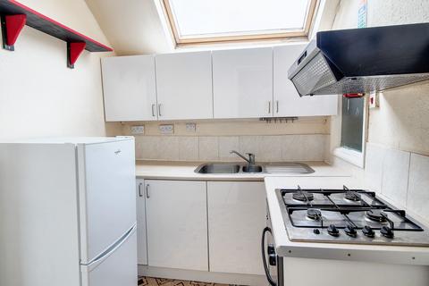 undefined, Minna Road, Sheffield, S3