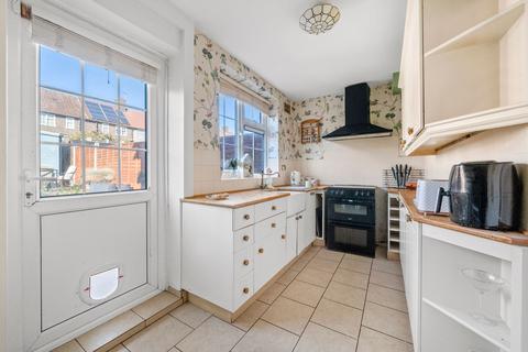 37 Bluehouse Road, London, E4 6HS