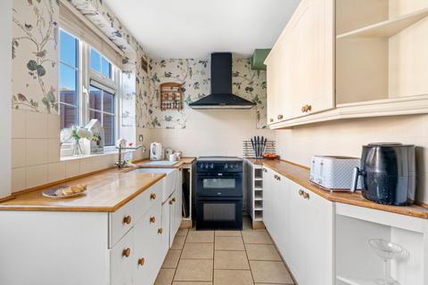 37 Bluehouse Road, London, E4 6HS