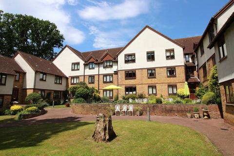 2 bedroom apartment for sale, Barrs Avenue, New Milton, Hampshire, BH25