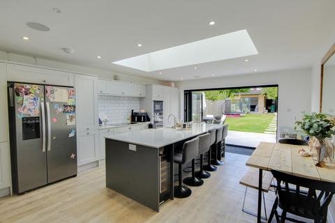 undefined, Dellney Avenue, Haywards Heath, RH16