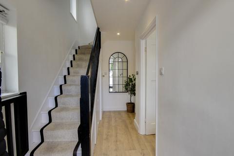 undefined, Dellney Avenue, Haywards Heath, RH16