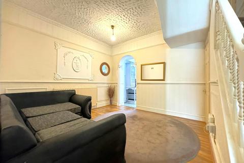 undefined, Mitcham Road, London