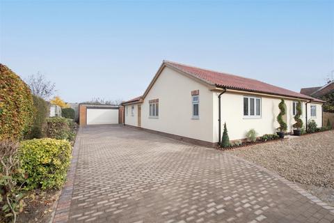 4 bedroom detached bungalow for sale, Main Street, Watton