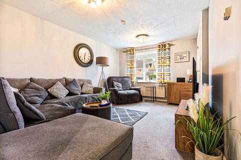 3 bedroom semi-detached house for sale, Hackett Close, Ashby-de-la-zouch LE65