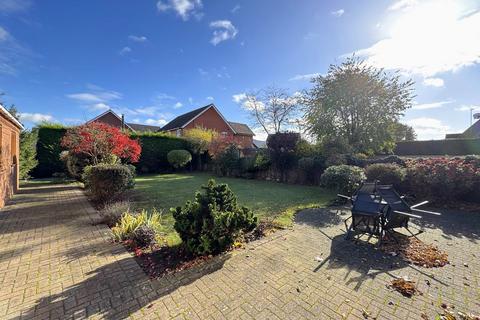 undefined, SOUTH WOOTTON - Sizeable 4 Bed Detached Residence on Sought-After Nursery Lane