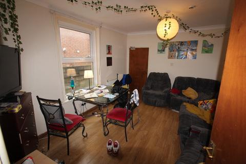 6 bedroom terraced house to rent, Rigby Road, Southampton