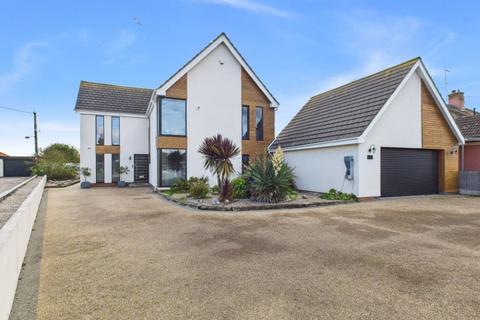 undefined, Links Road, Gorleston