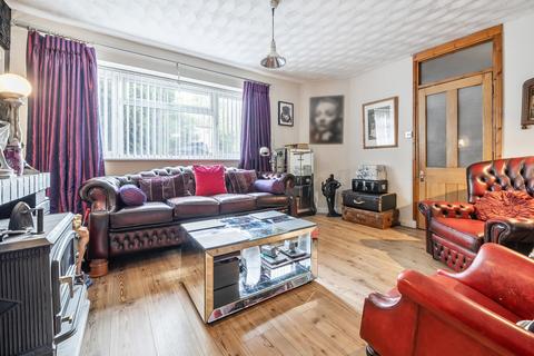 3 bedroom semi-detached house for sale, Hillcrest Road, Gloucestershire GL5