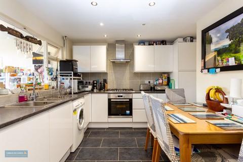 3 bedroom end of terrace house for sale, Galmington Close, Taunton