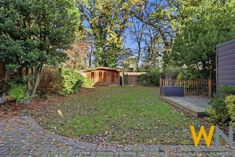 4 bedroom semi-detached house for sale, Victors Crescent, Hutton, Brentwood CM13
