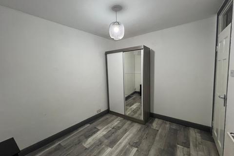 undefined, St. Kilda's Road, London N16