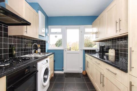 3 bedroom semi-detached house for sale, Leys Road, Hemel Hempstead