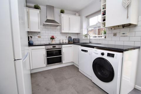 3 bedroom semi-detached house for sale, Adams Close, Southampton SO30