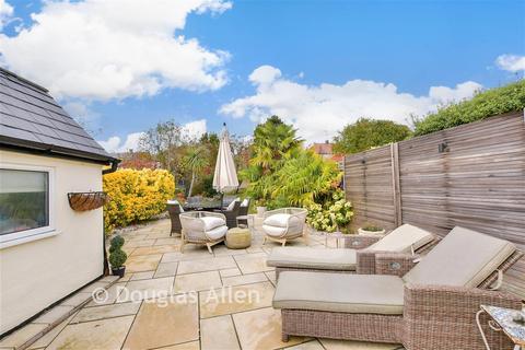 3 bedroom semi-detached bungalow for sale, Mill Road, Billericay CM11