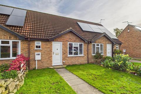 2 bedroom terraced bungalow for sale, Holmes Field, Bassingham, Lincoln