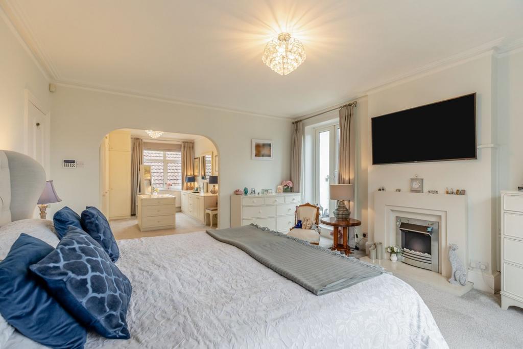Principal Bedroom