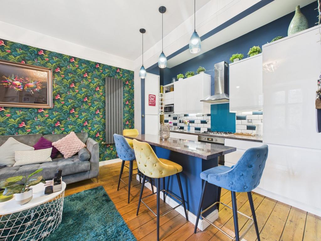 Kitchen/Dining