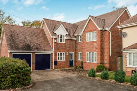 undefined, Bernard Grove, Waltham Abbey EN9