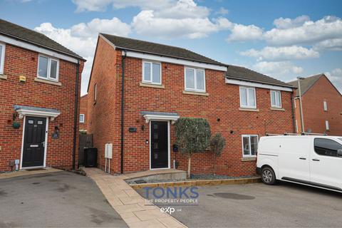 3 bedroom semi-detached house for sale, Chandler Drive, Kingswinford DY6