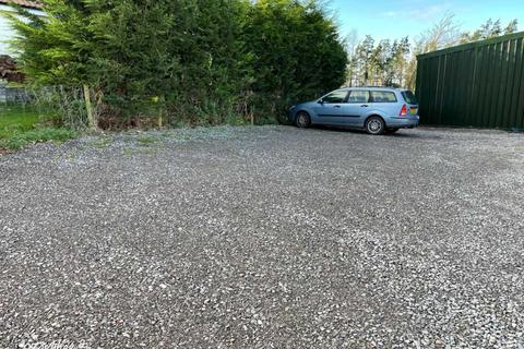 Garage to rent, Brinsea, Congresbury BS49