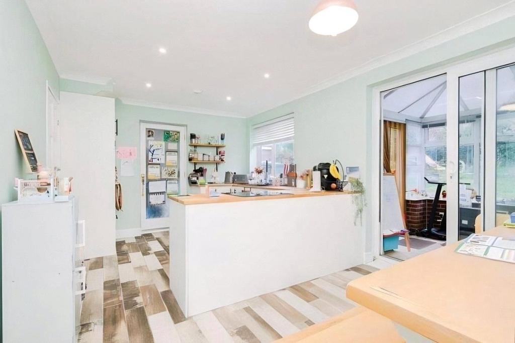 Breakfast Kitchen