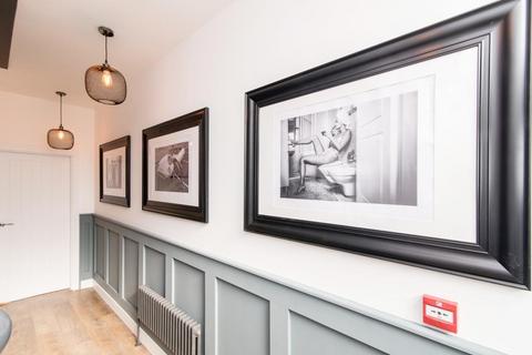 undefined, Elm Avenue, Nottingham NG4