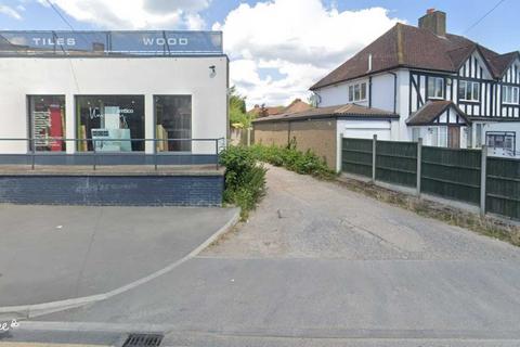 undefined, High Street, Ruislip HA4