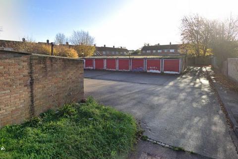 undefined, Purford Green, Harlow CM18