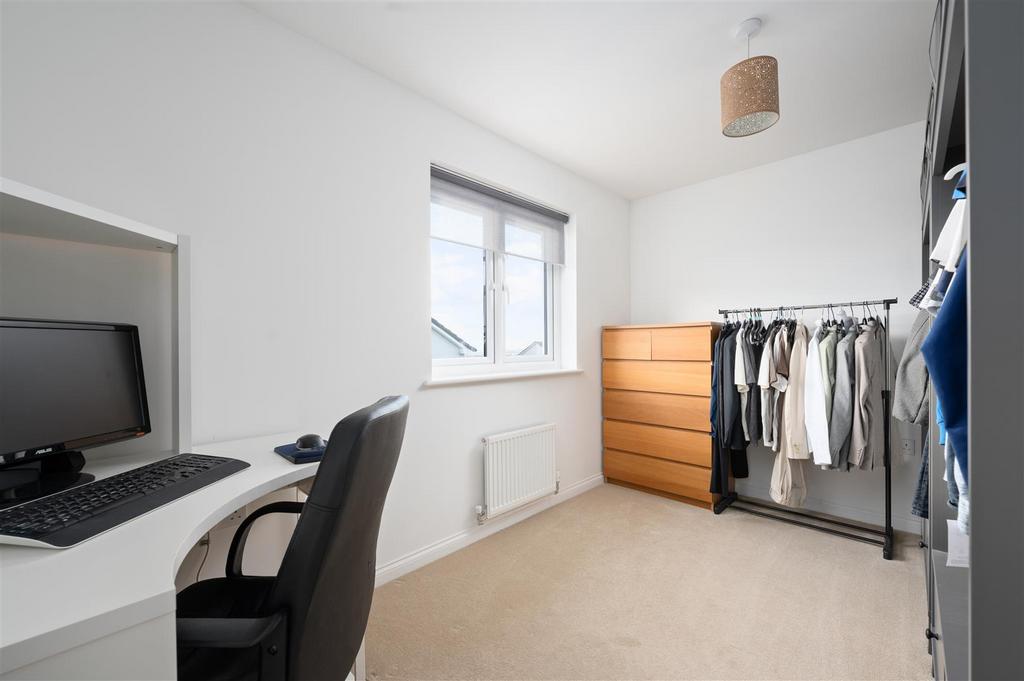 6 Colin Smith Place025.JPG