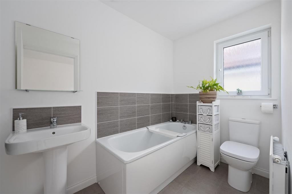 6 Colin Smith Place027.JPG