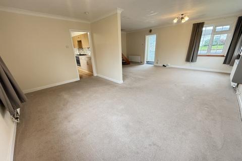 undefined, Lon Tudur, Llangefni, Anglesey, LL77