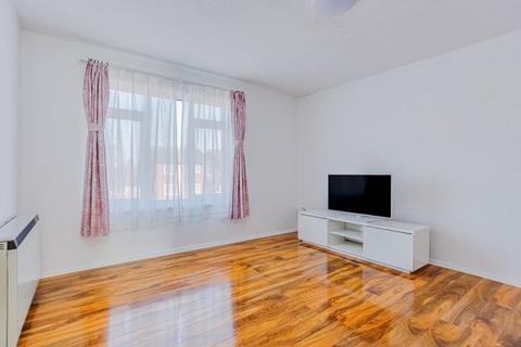 undefined, Firs Close, Mitcham, CR4