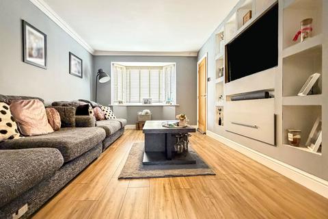 3 bedroom semi-detached house for sale, Wilson Close, North Ferriby HU14