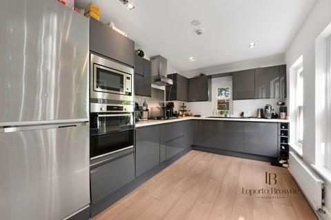 undefined, Lydford Road, Mapesbury, NW2