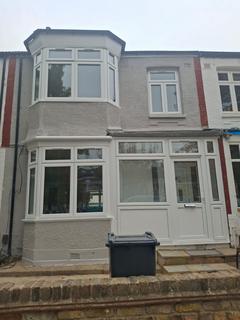 St.James Road, Mitcham, CR4
