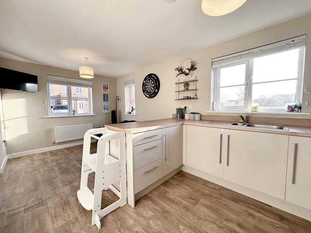 Dining Kitchen