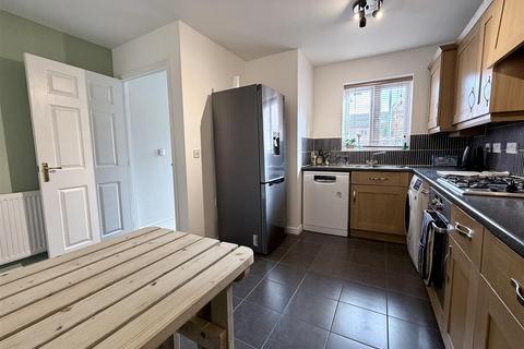 2 bedroom end of terrace house for sale, Swan Meadow, Chase Meadow, Warwick