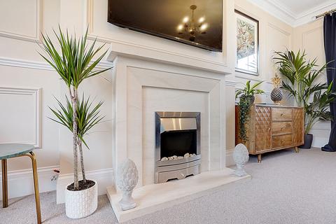 6 bedroom terraced house for sale, Chestnut Road, Maidstone ME16