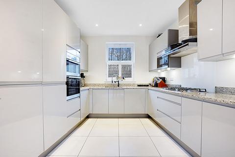 6 bedroom terraced house for sale, Chestnut Road, Maidstone ME16