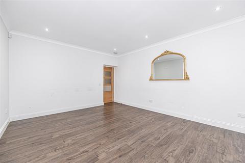 undefined, 15 Henderson Street, Kingseat, KY12 0TP