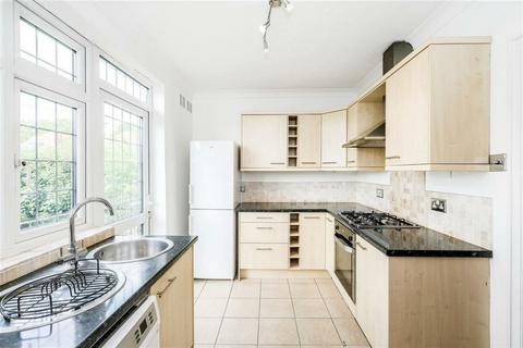 2 bedroom flat for sale, Algers Road, Loughton, IG10