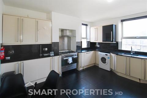 undefined, Southgate, Elland HX5