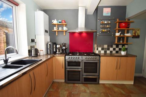 3 bedroom terraced house for sale, Hazel Road, Kingswinford DY6
